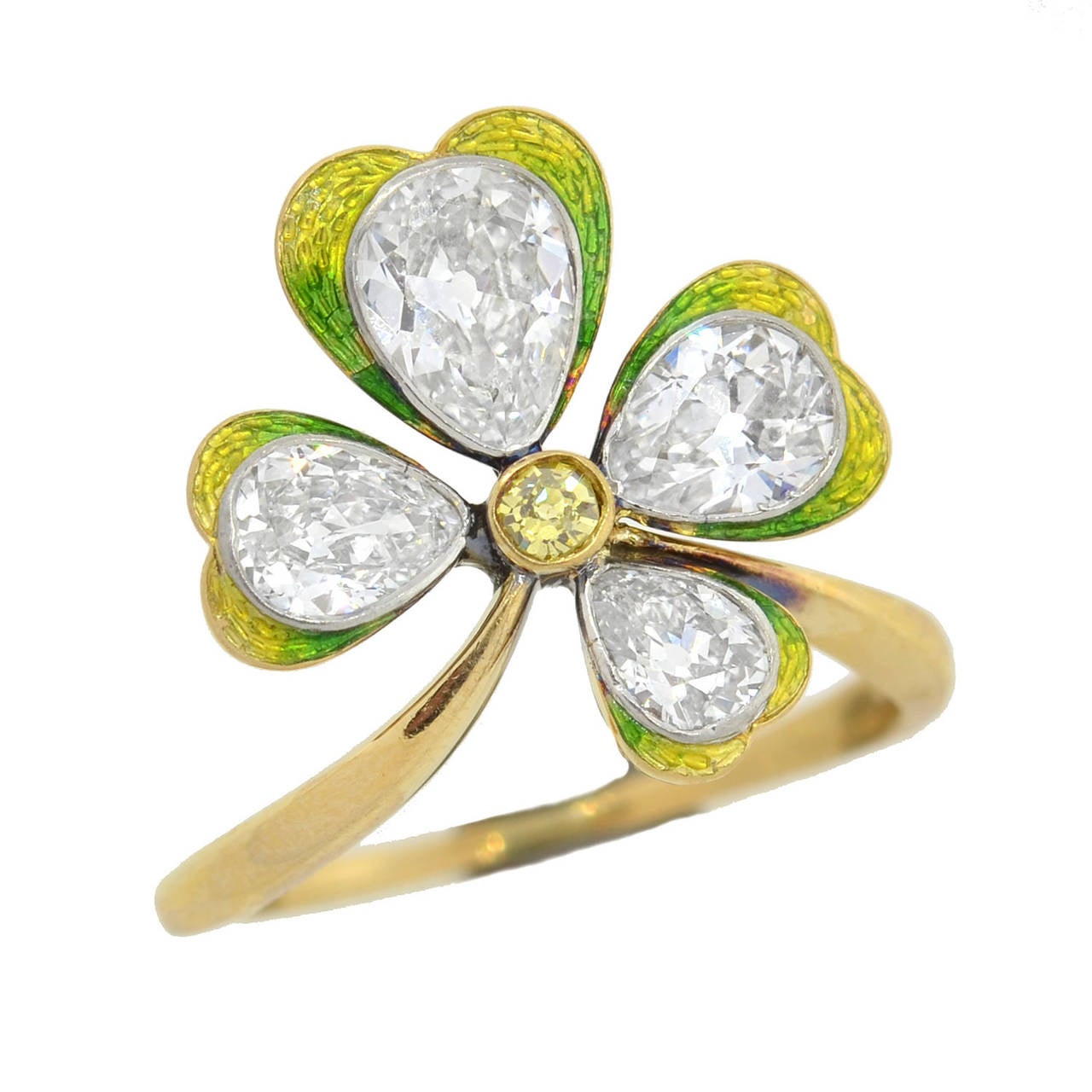 4 leaf clover diamond ring