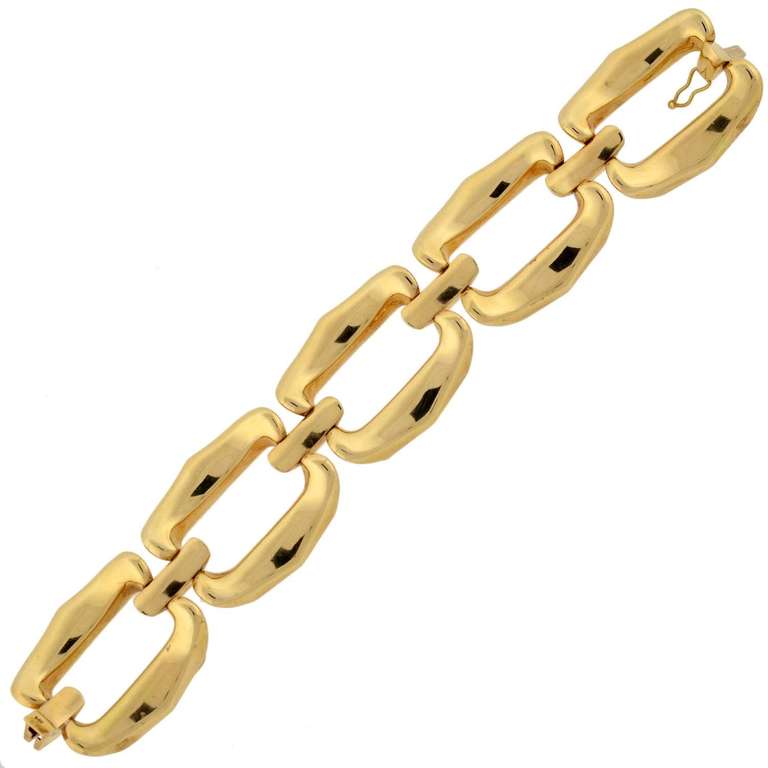 1960s Heavy Gold Link Bracelet In Excellent Condition In Narberth, PA