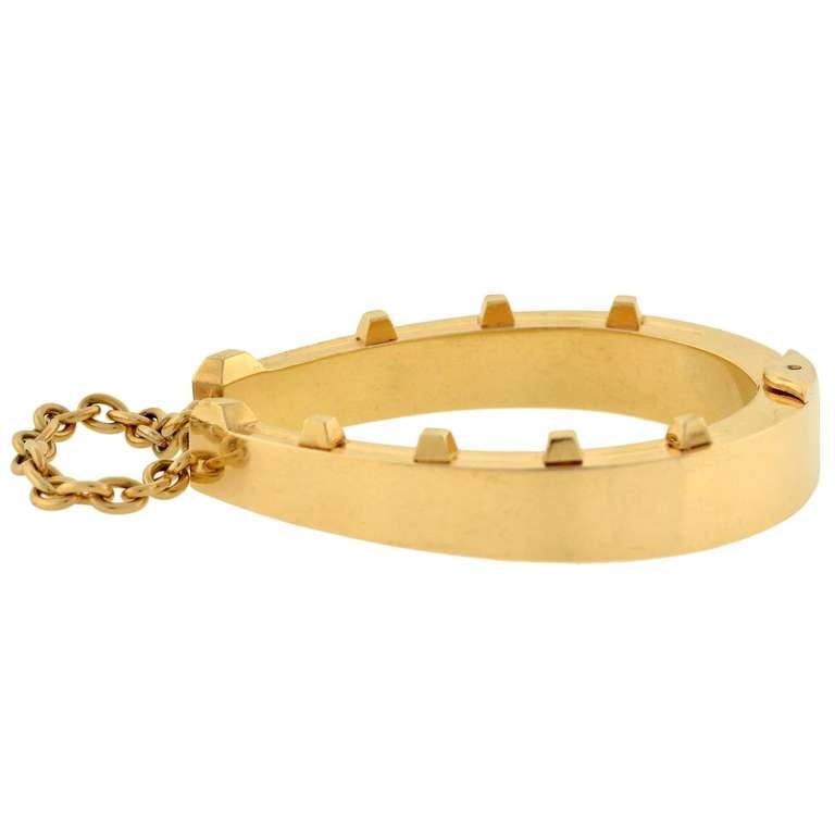 horseshoe bracelet gold