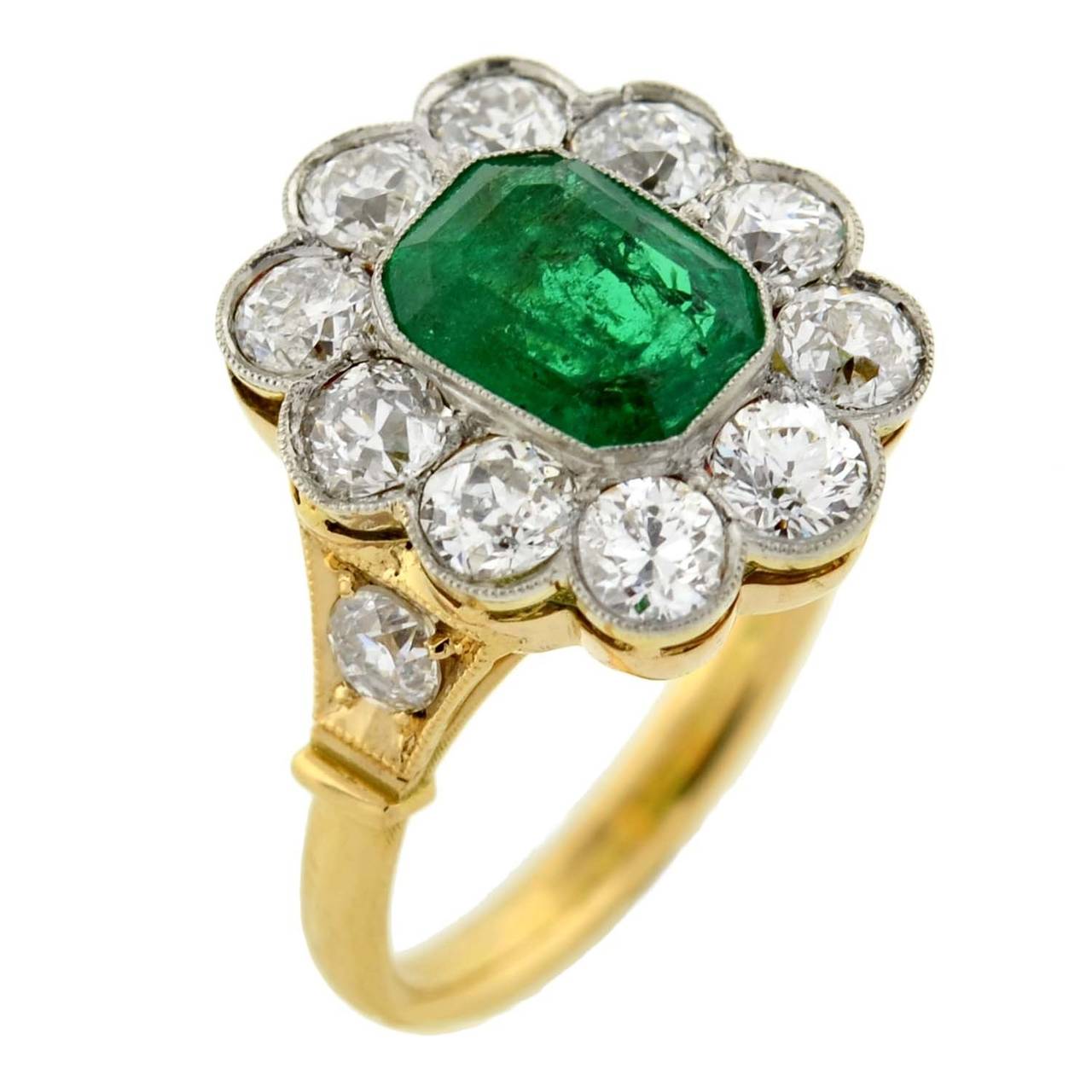 emerald diamond gold ring