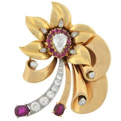 Retro Dramatic Ruby Diamond Gold Brooch Pendant