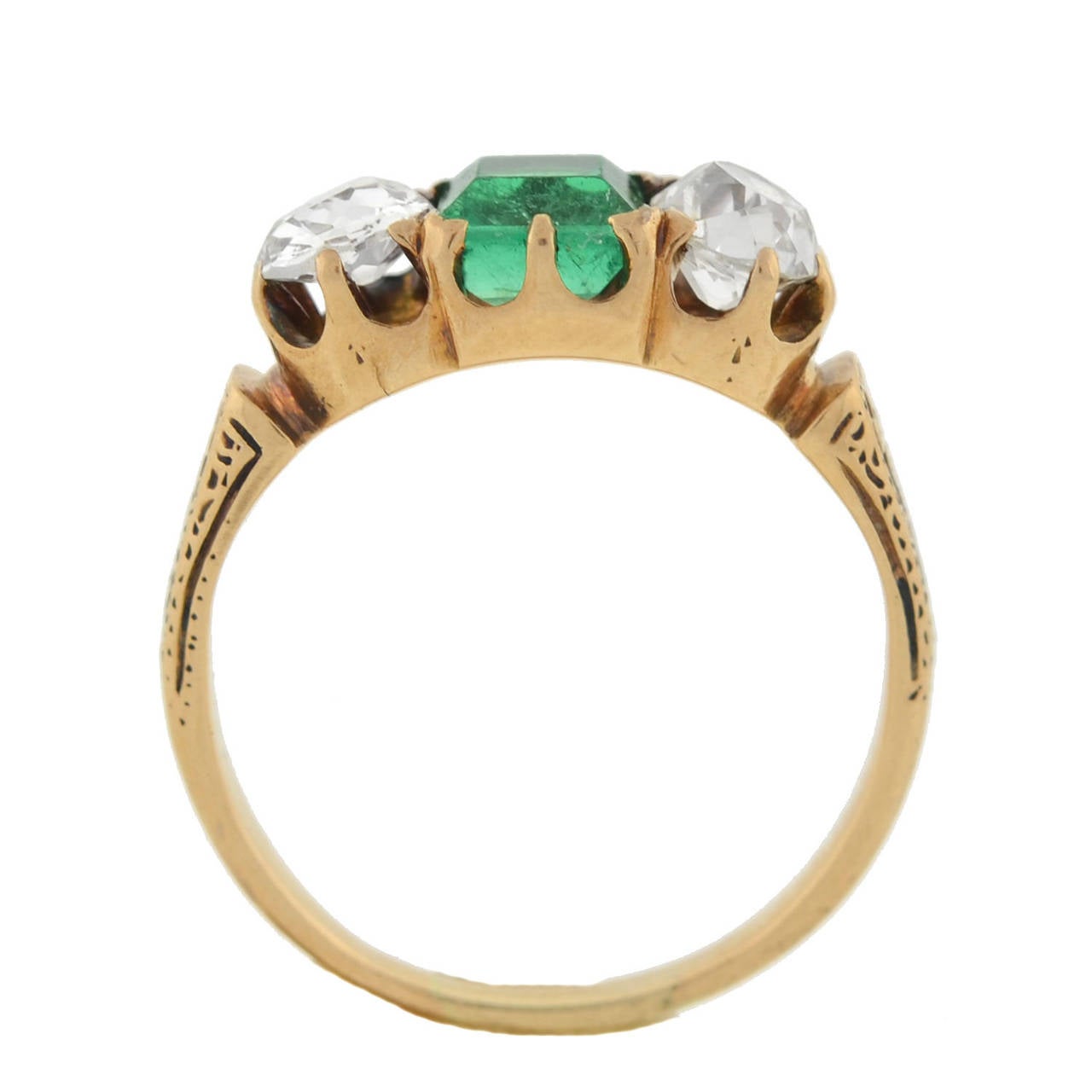 Women's Victorian Diamond Emerald Gold Three Stone Ring