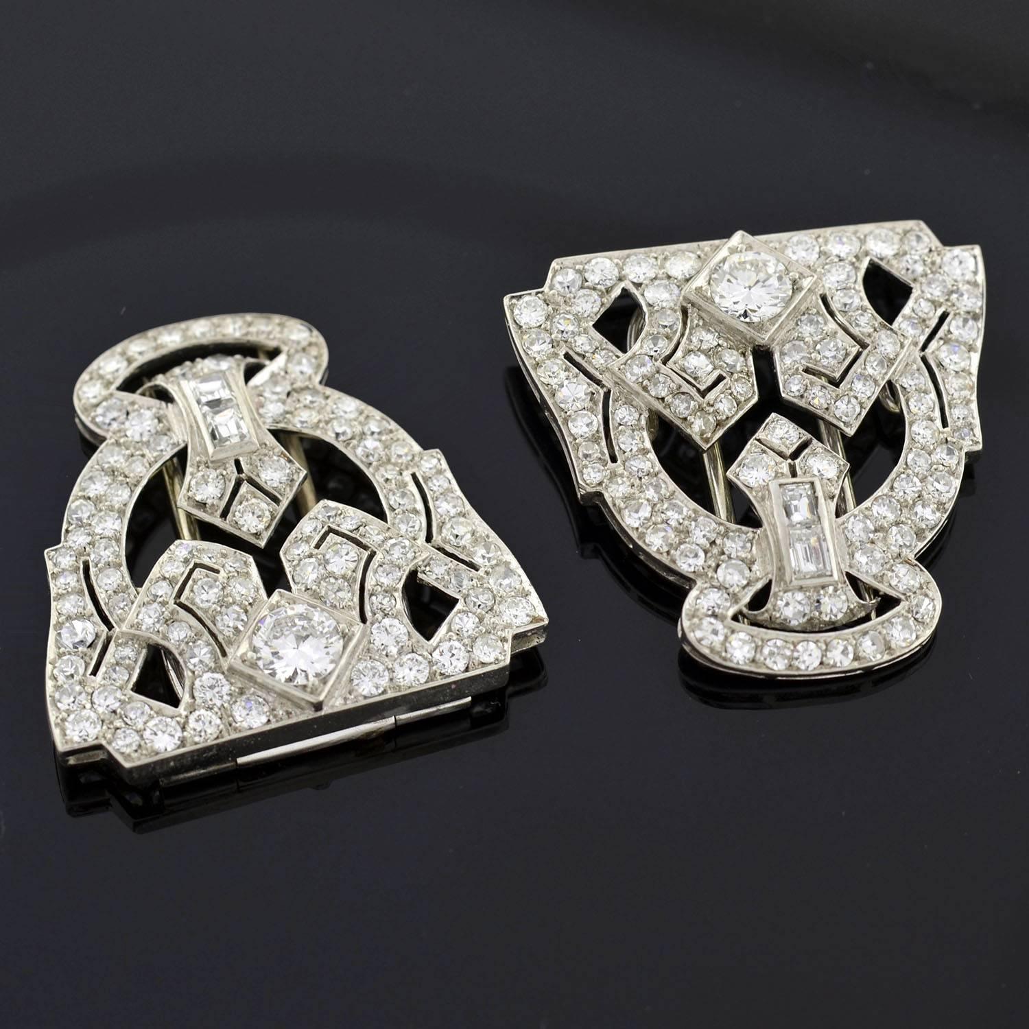 Clips d'épingles Art déco incrustés de diamants et de platine Excellent état - En vente à Narberth, PA