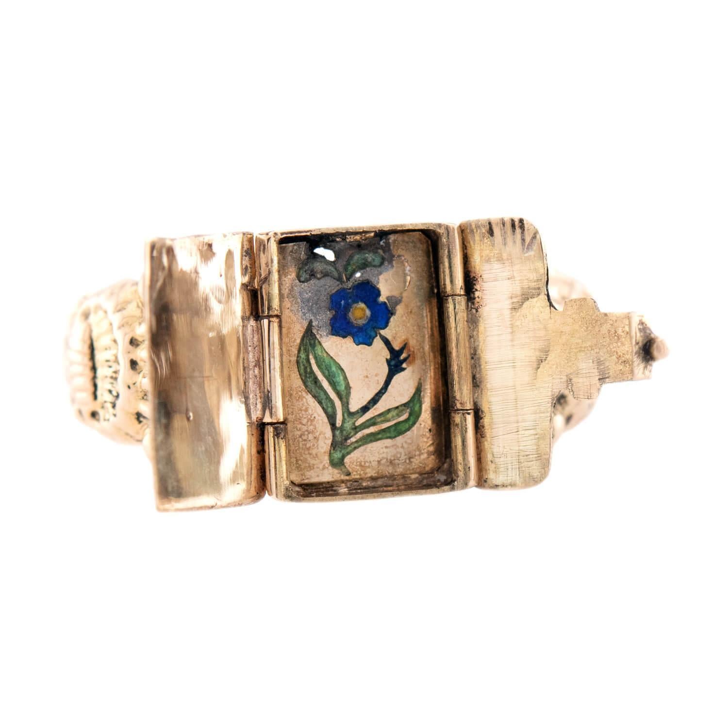 Georgian 18k Enamel Locket Ring For Sale 1