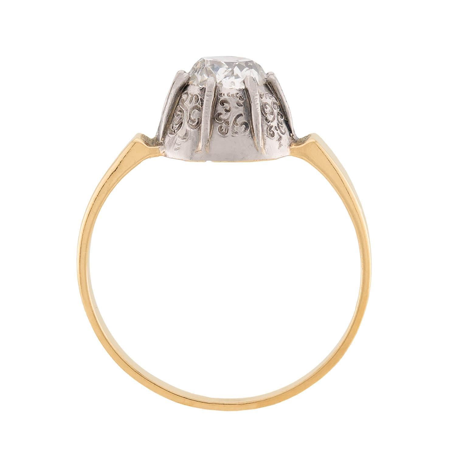 Taglio vecchia miniera Anello di fidanzamento vittoriano con diamante da 0,85 carati in argento e 18 carati in argento sterling in vendita