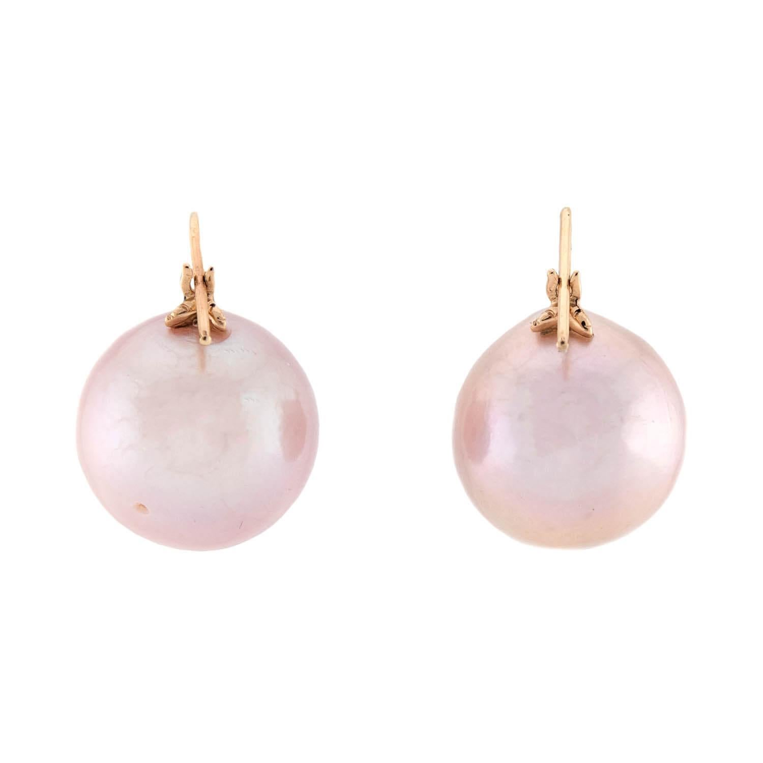 Moderno Orecchini di perle rosa 14k Estate in vendita