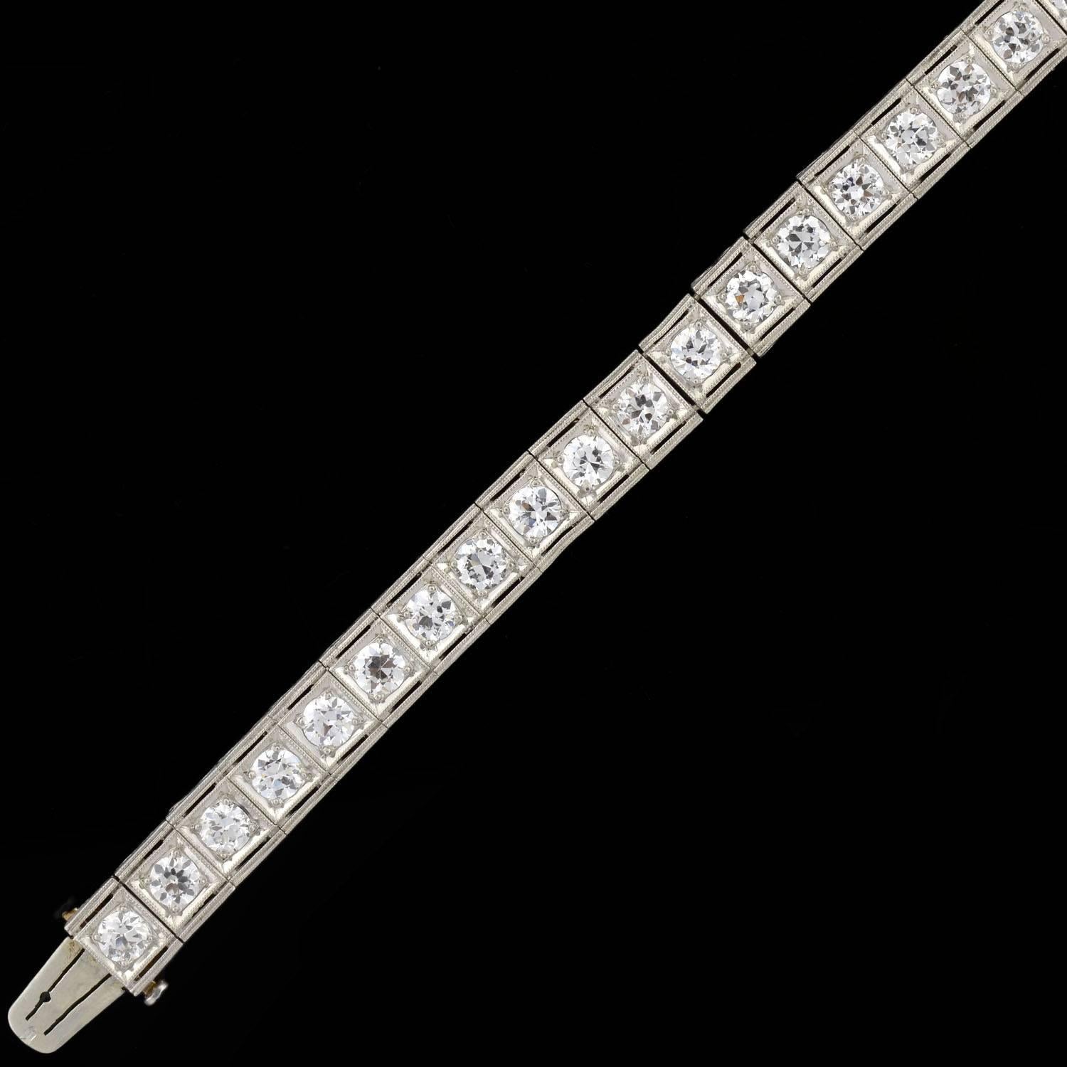 Women's Art Deco Diamond Platinum Line Bracelet 