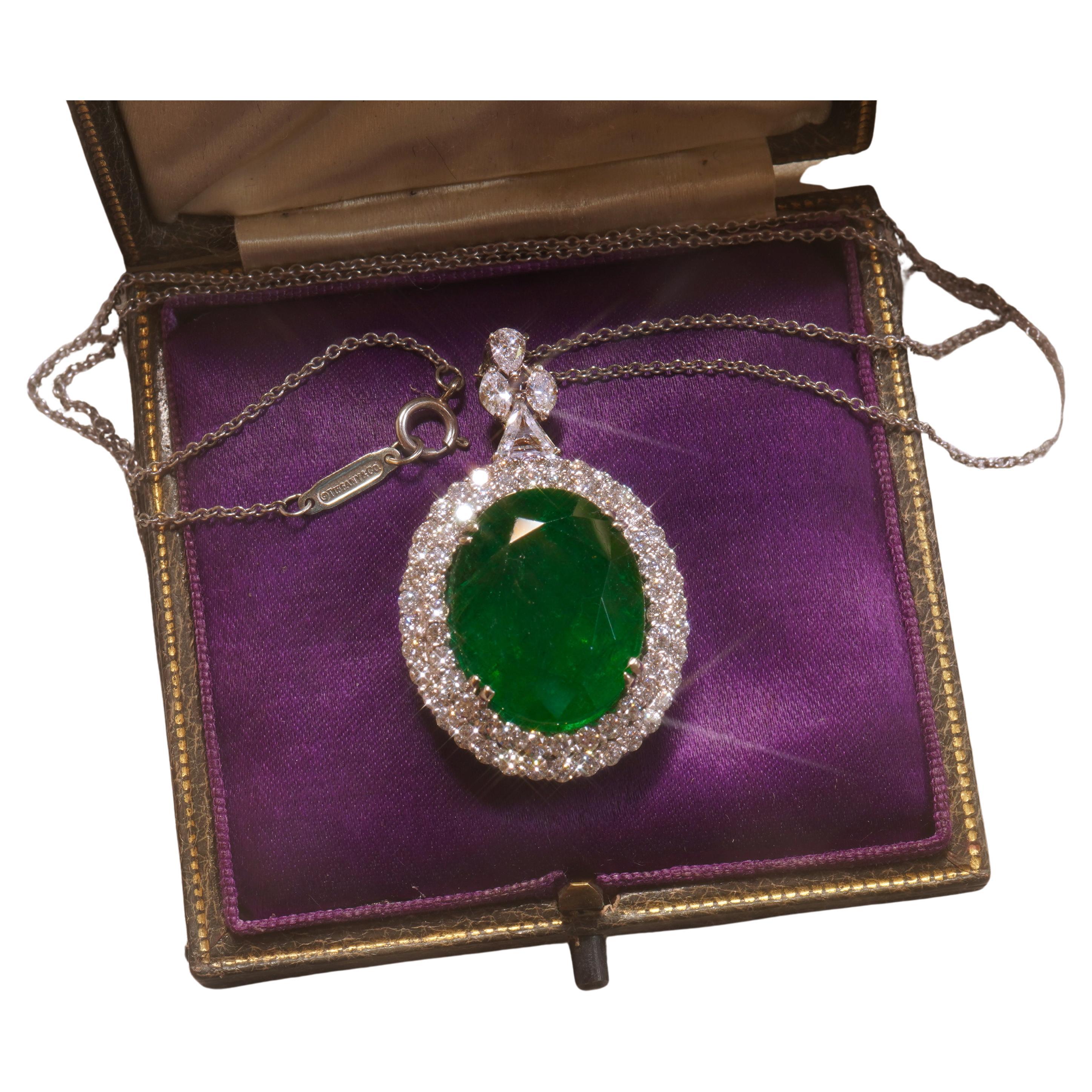 Emerald Diamond 18K Vintage Necklace GIA Certified Pendant Natural 20.04 Carats!