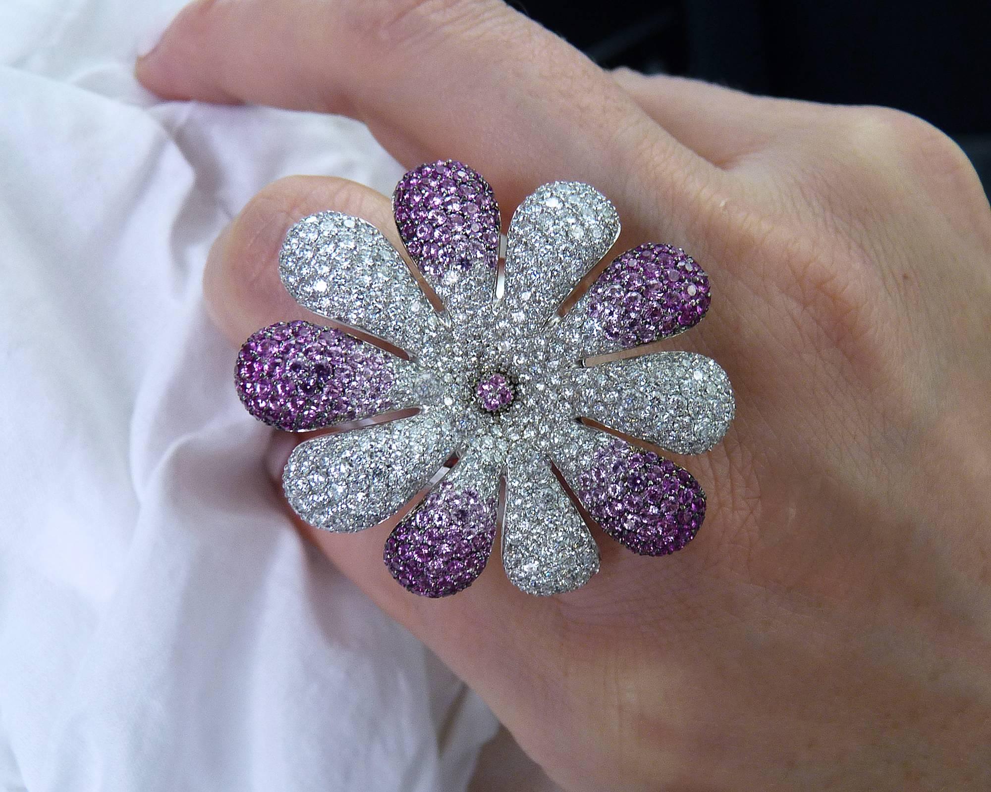 Palmiero Diamond and Pink Sapphires 18 Karat White Gold Flower Ring In New Condition In New York, NY