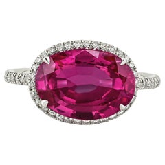 3,33 ct. Anello con rubino "No-Heat" e diamanti della Birmania  AGL
