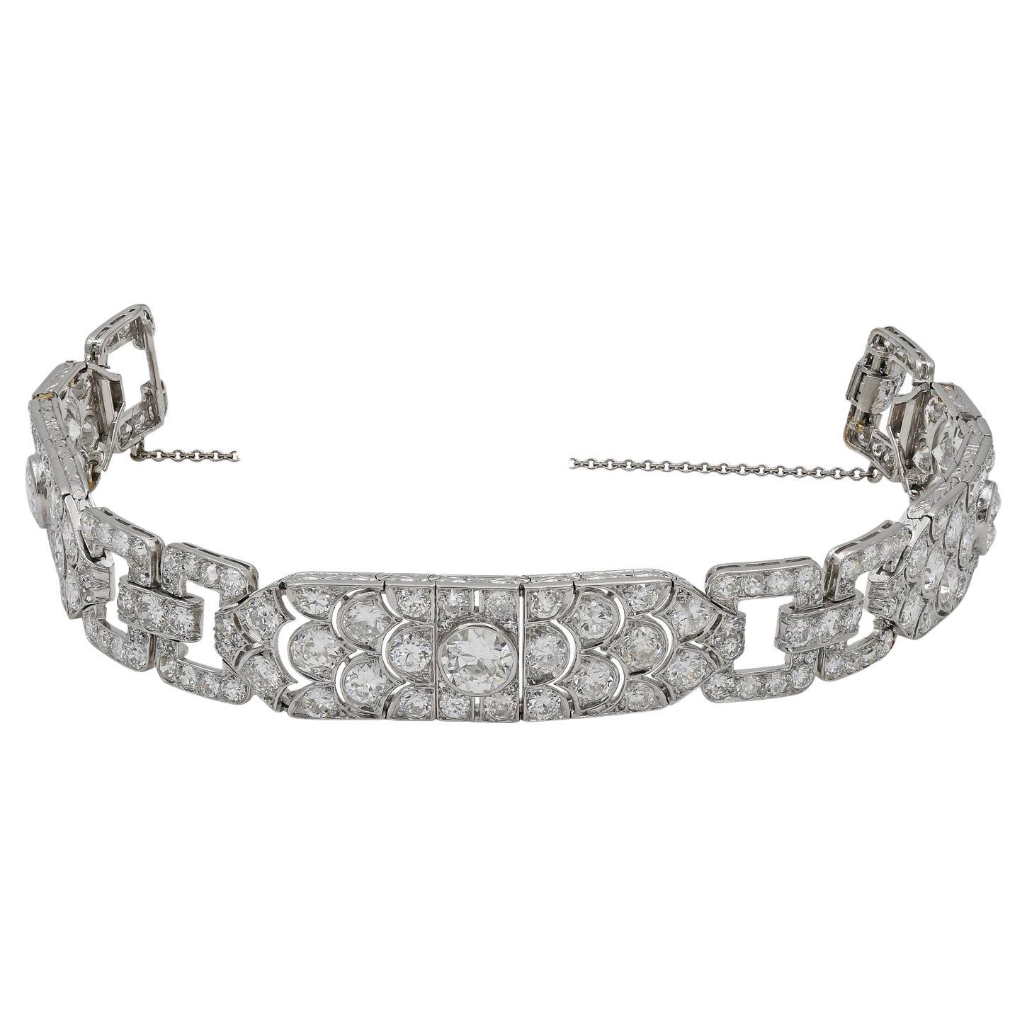 Platinum Diamond Art Deco Bracelet France 1930s For Sale