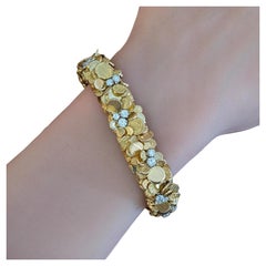 Vintage ITALY Gold Disc Cluster Diamond Bracelet in 18k Yellow Gold