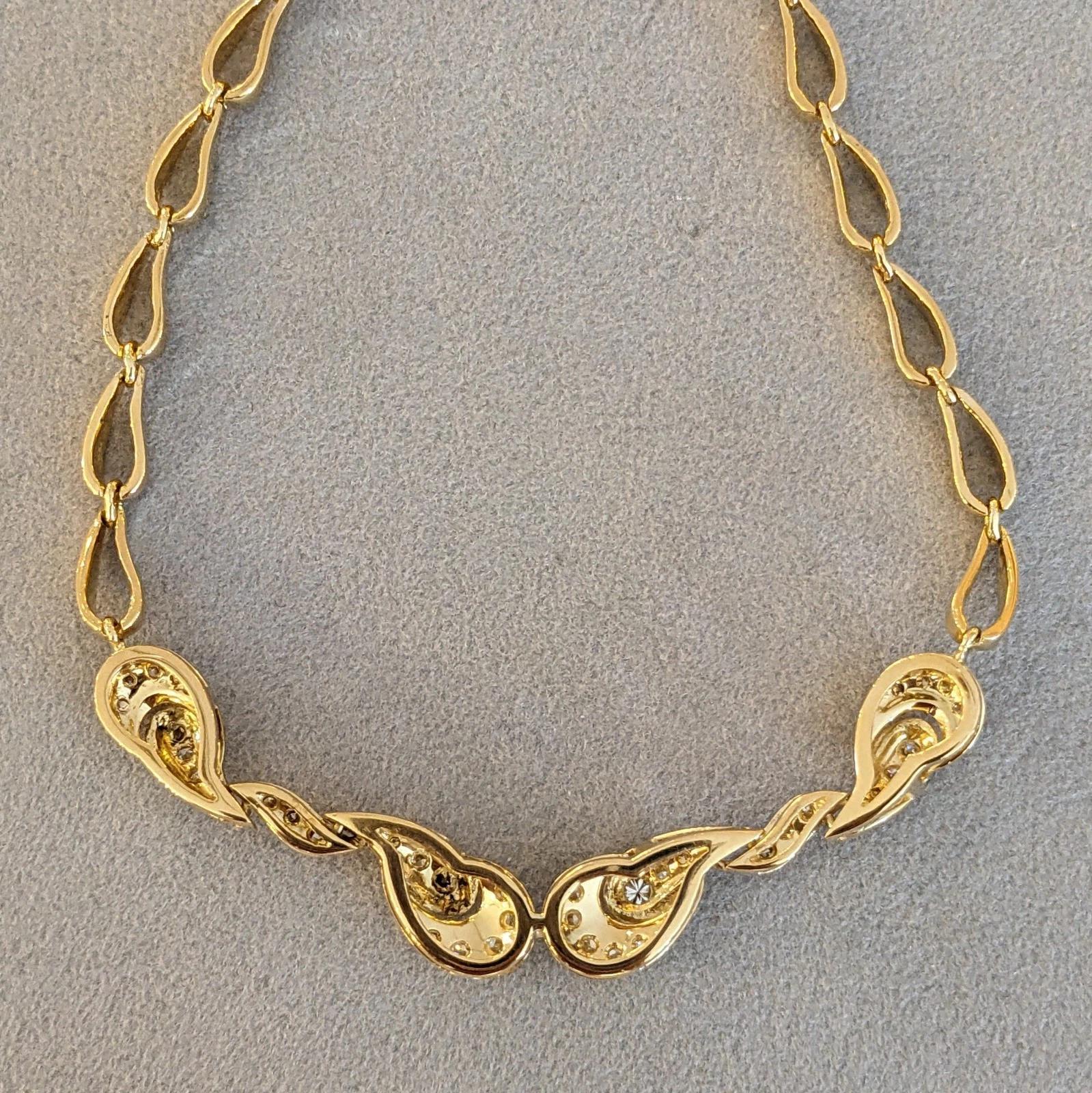 Collana girocollo con diamanti Italia in oro giallo 18 carati in vendita 1