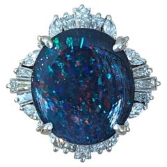 Bague en platine sertie d'une opale noire australienne de 6,67 carats certifiée par le GIA