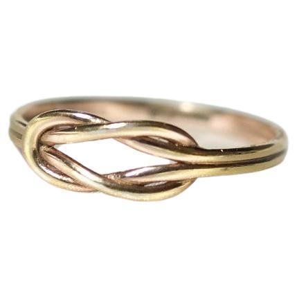 Knot Ring, 18k Rose Gold For Sale