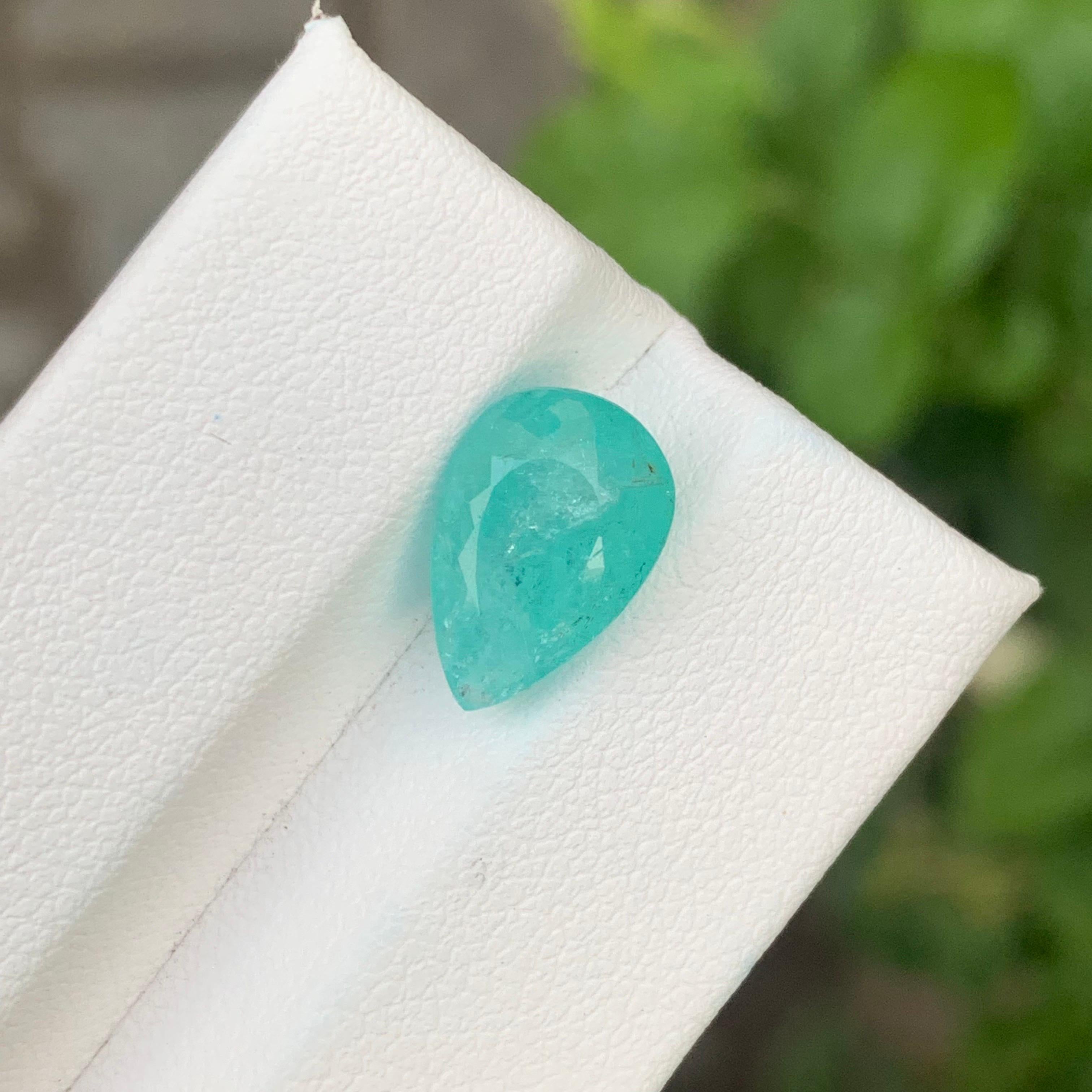 AIG Certified 4.34 Carat Natural Loose Paraiba Tourmaline Pear Shape Gemstone en vente 1