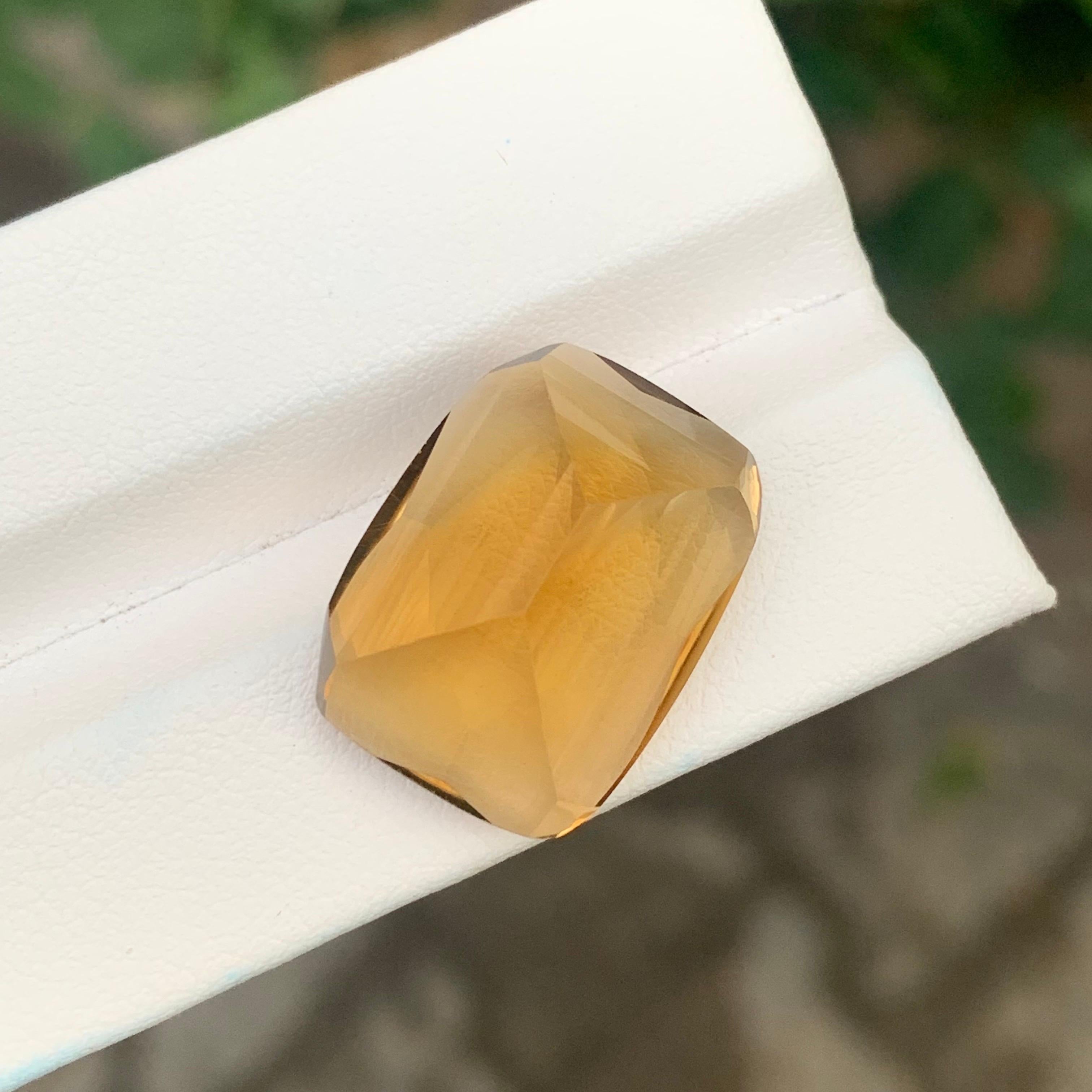 17,70 Karat natürlicher loser Honig Citrin Smaragd Form Edelstein im Zustand „Neu“ im Angebot in Peshawar, PK