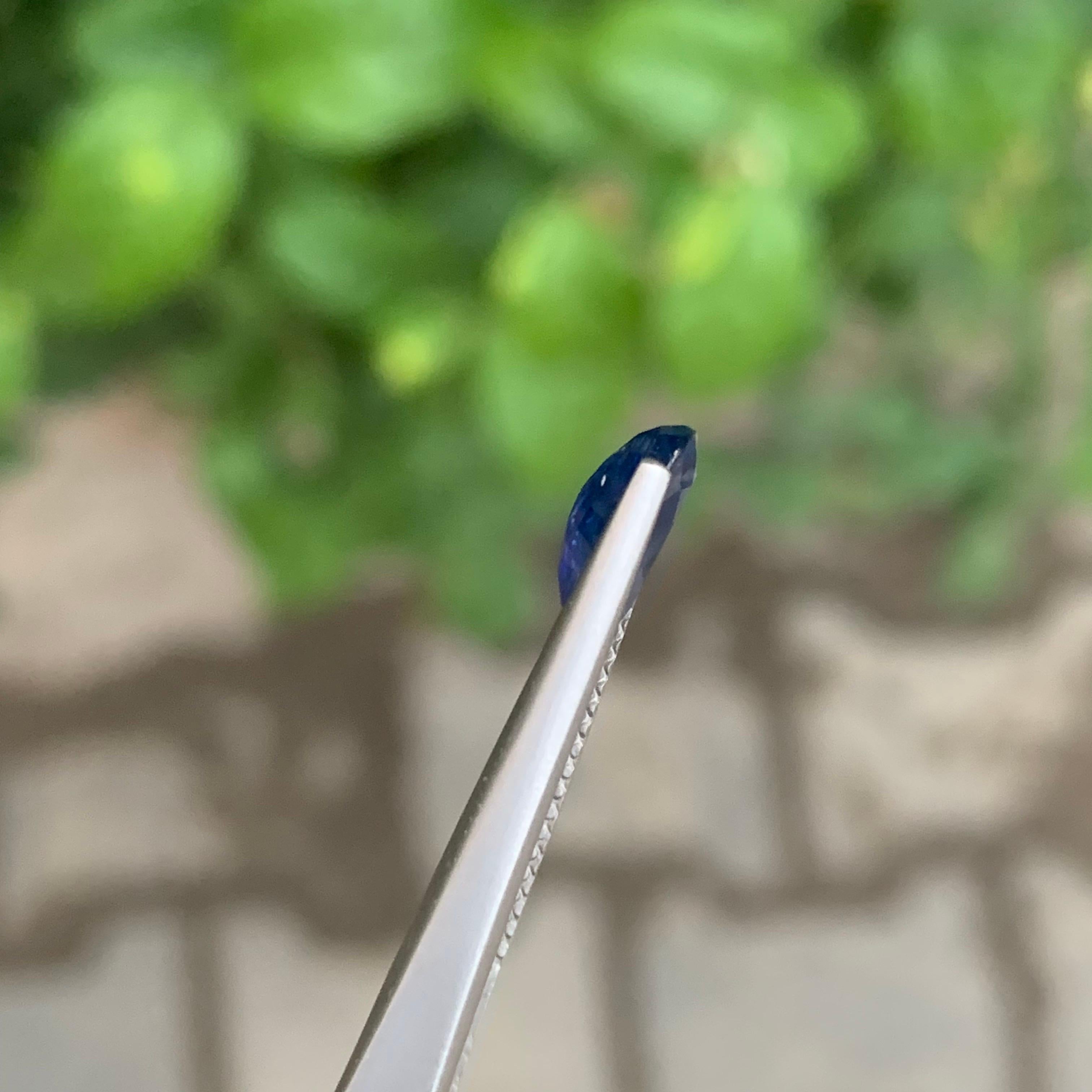 1,60 Karat natürlicher loser blauer Saphir Birnenform Edelstein im Angebot 1