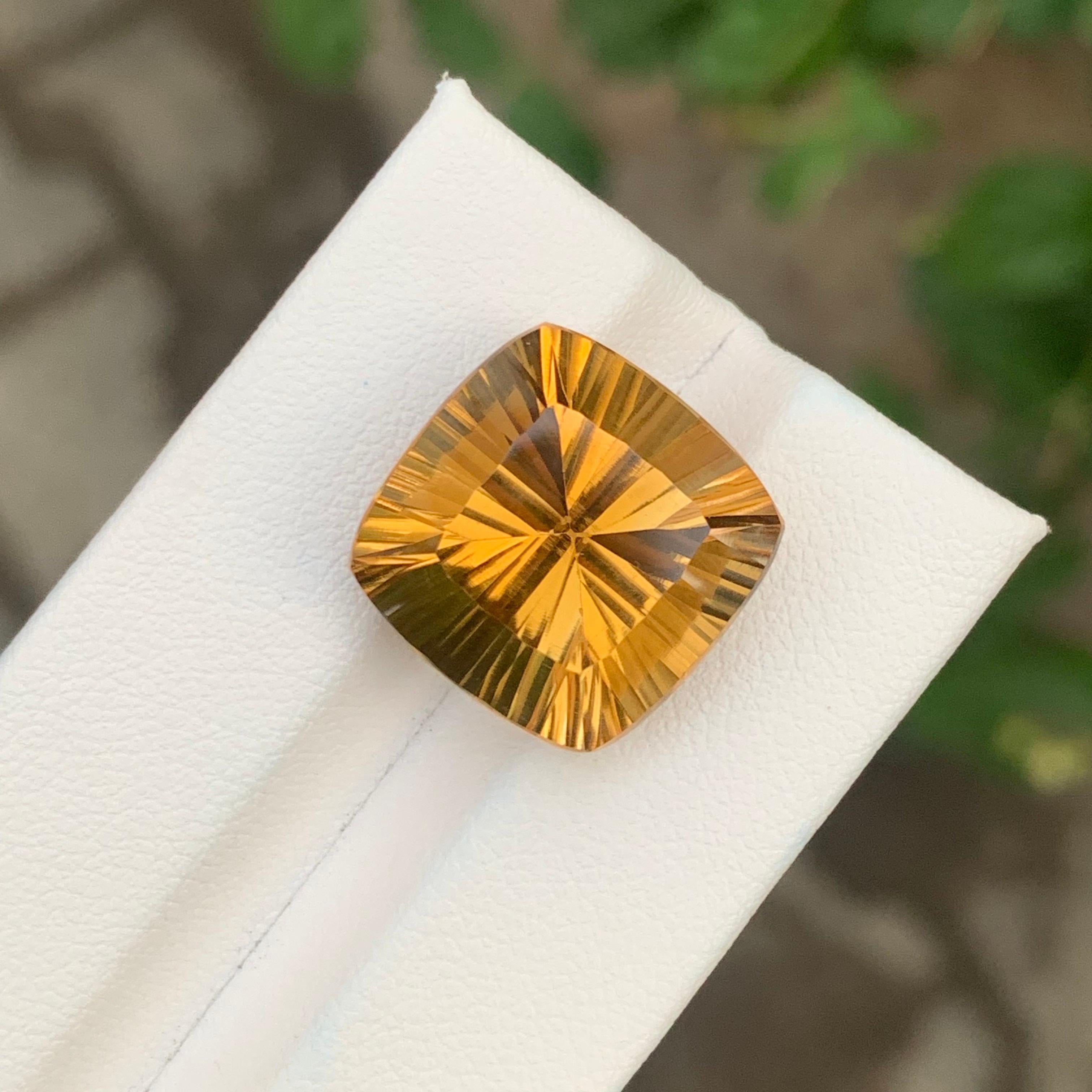 14.80 Carat Natural Loose Honey Citrine Square Shape Gemstone In New Condition For Sale In Peshawar, PK