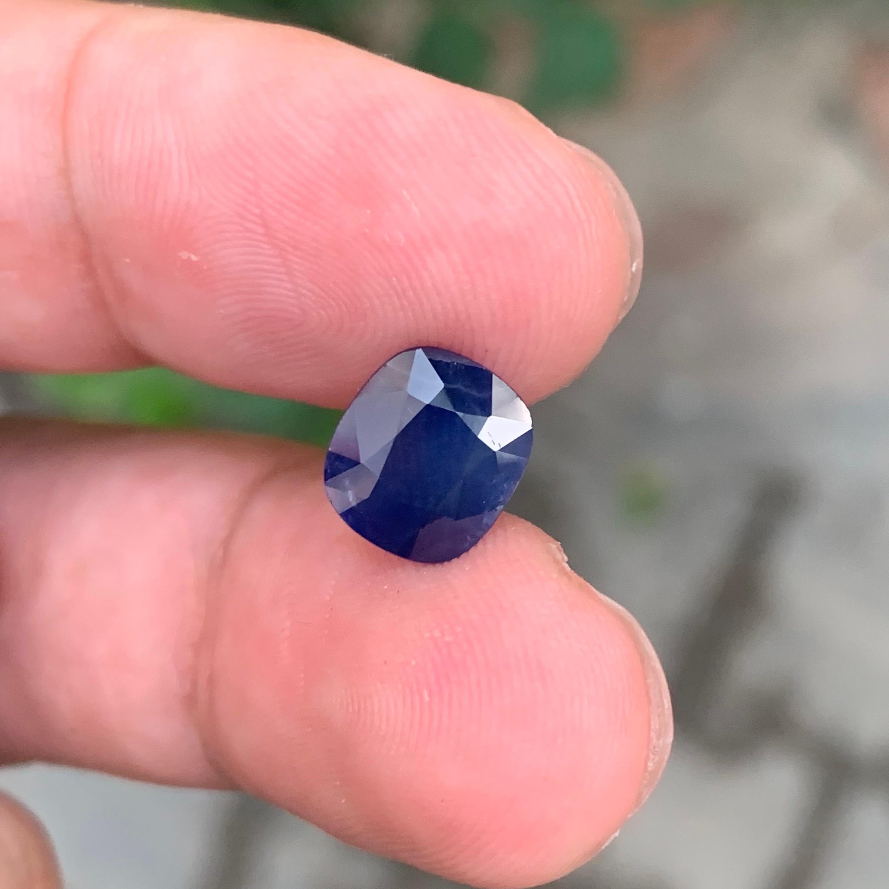 3,15 Karat natürlicher loser blauer Saphir Kissenform Edelstein im Angebot 2