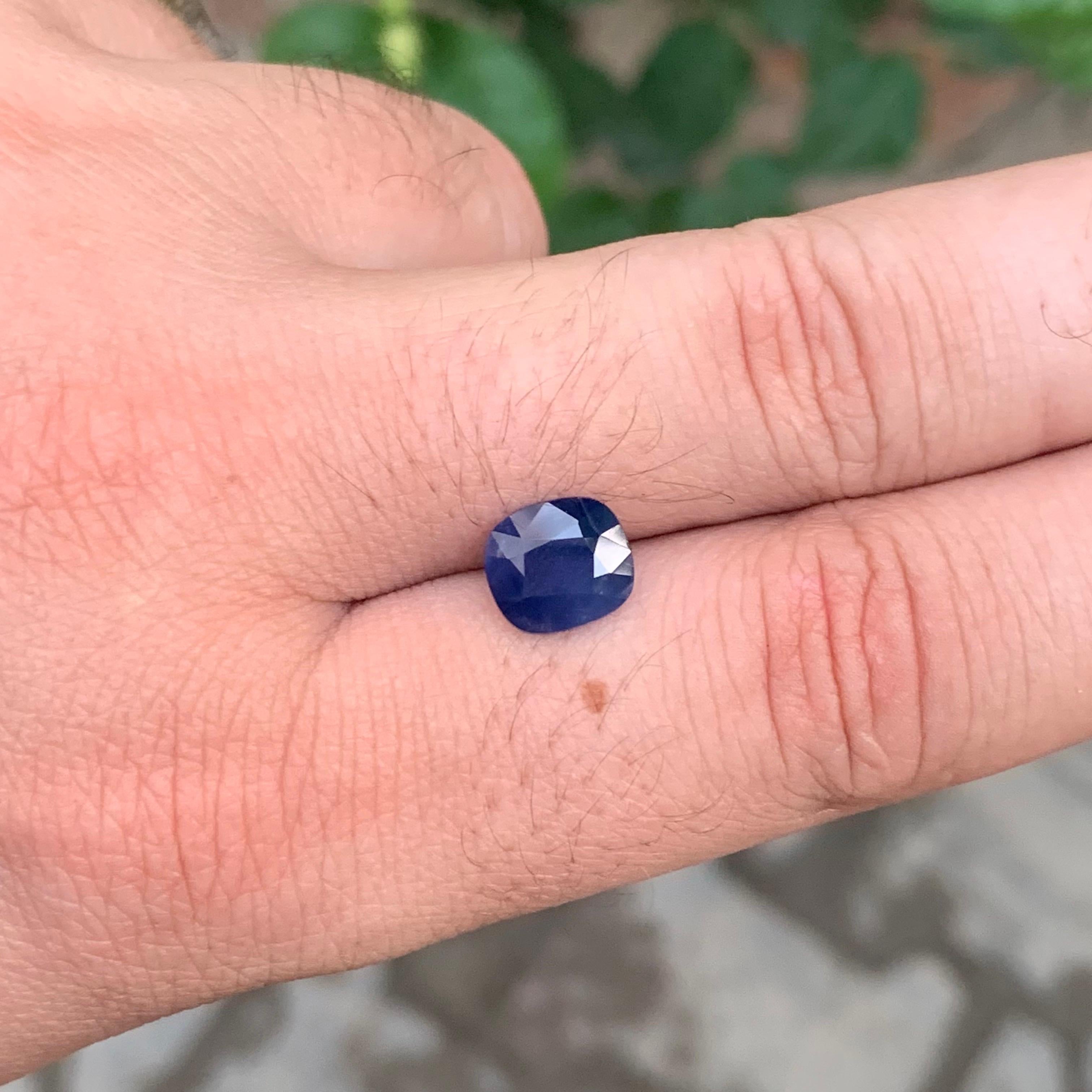 3,15 Karat natürlicher loser blauer Saphir Kissenform Edelstein im Angebot 4