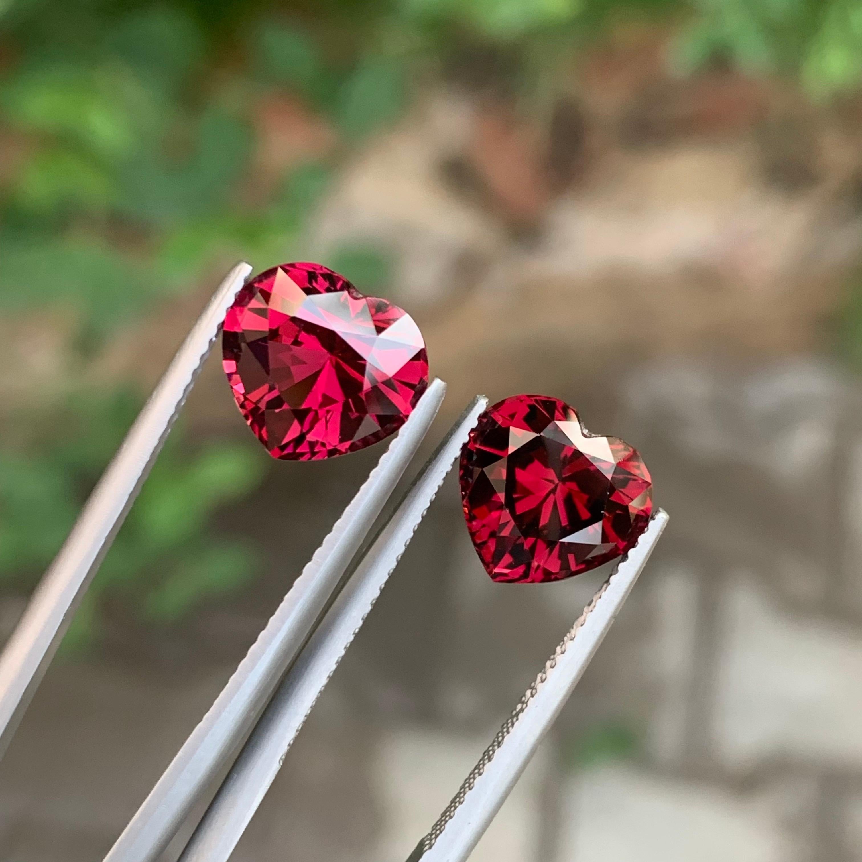 Loose Rhodolite Garnet Pair 

Weight: 8.90 Carats
Dimension: 9.3 x 11.2 x 6.5 Mm And 
                    9.5 x 10 x 6.4 Mm 
Colour: Red
Origin: Tanzania, Africa
Treatment: Non
Shape : Heart 

Rhodolite garnet, a gemstone celebrated for its