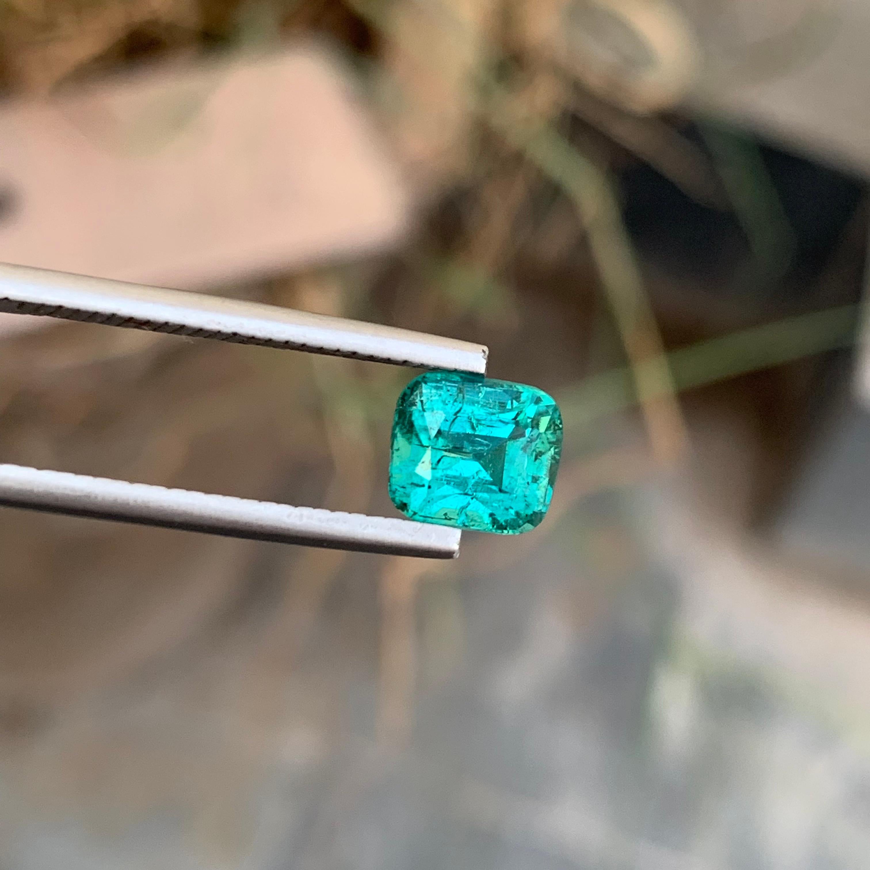 2.15 Carat Natural Loose Blueish Green Tourmaline Gemstone Afghan Mine In New Condition In Peshawar, PK