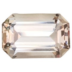 Beautiful 4.40 Carats Natural Topaz Emerald Shape Gem