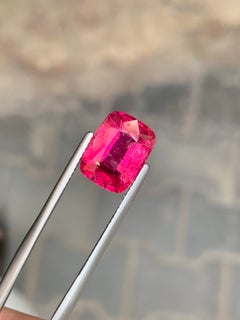 Tourmaline rubellite de 4,50 ct, taille « coussin », originaire d'Afghanistan