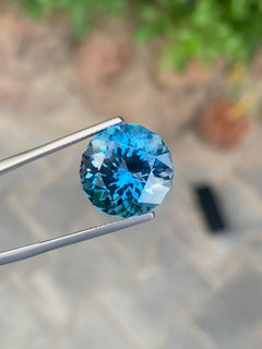London Blue Topaz 14.95 Carat Round Shape Gemstone