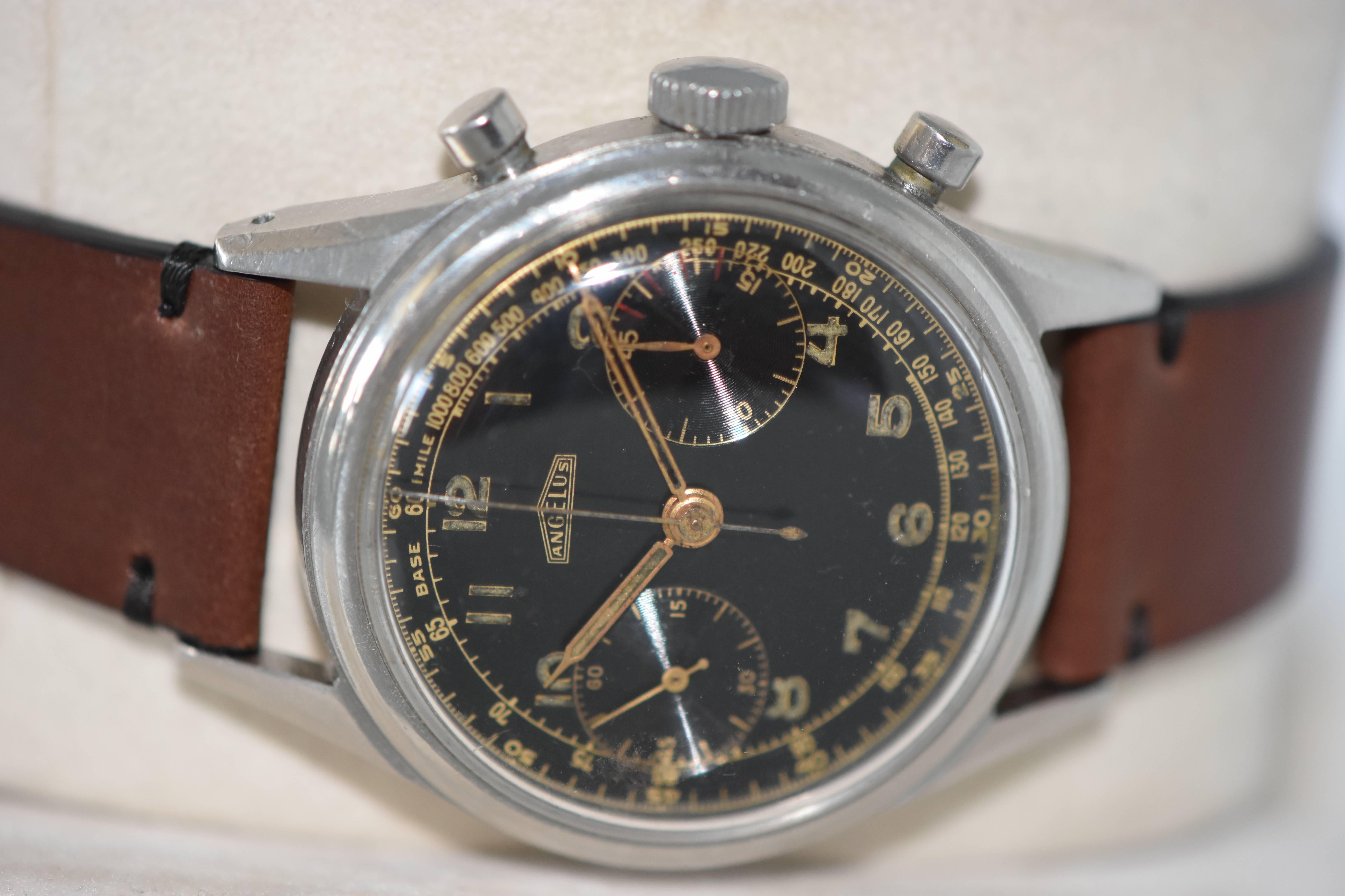 Angelus Caliber 215 Chronograph 1950's Wristwatch In Good Condition In New York, NY