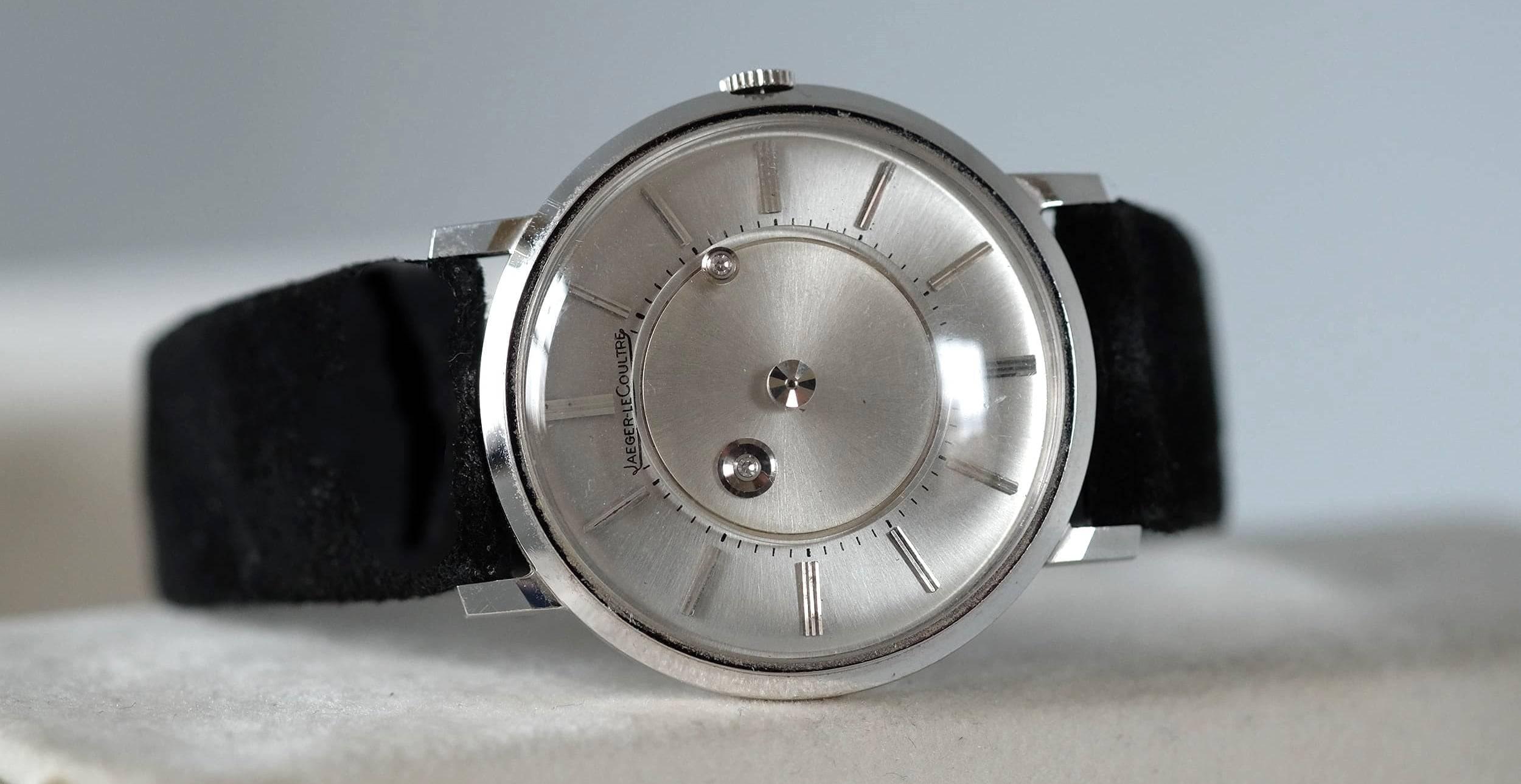An 14k white gold Galaxy mystery dial from Jaeger LeCoultre

Model: Galaxy Mystery

Reference:

Circa: 1960s

Movement: Cal. 480 manual-wind movement

Case: 35mm; 14k white gold with snap-on case back and push-down crown

Dial: Silver,