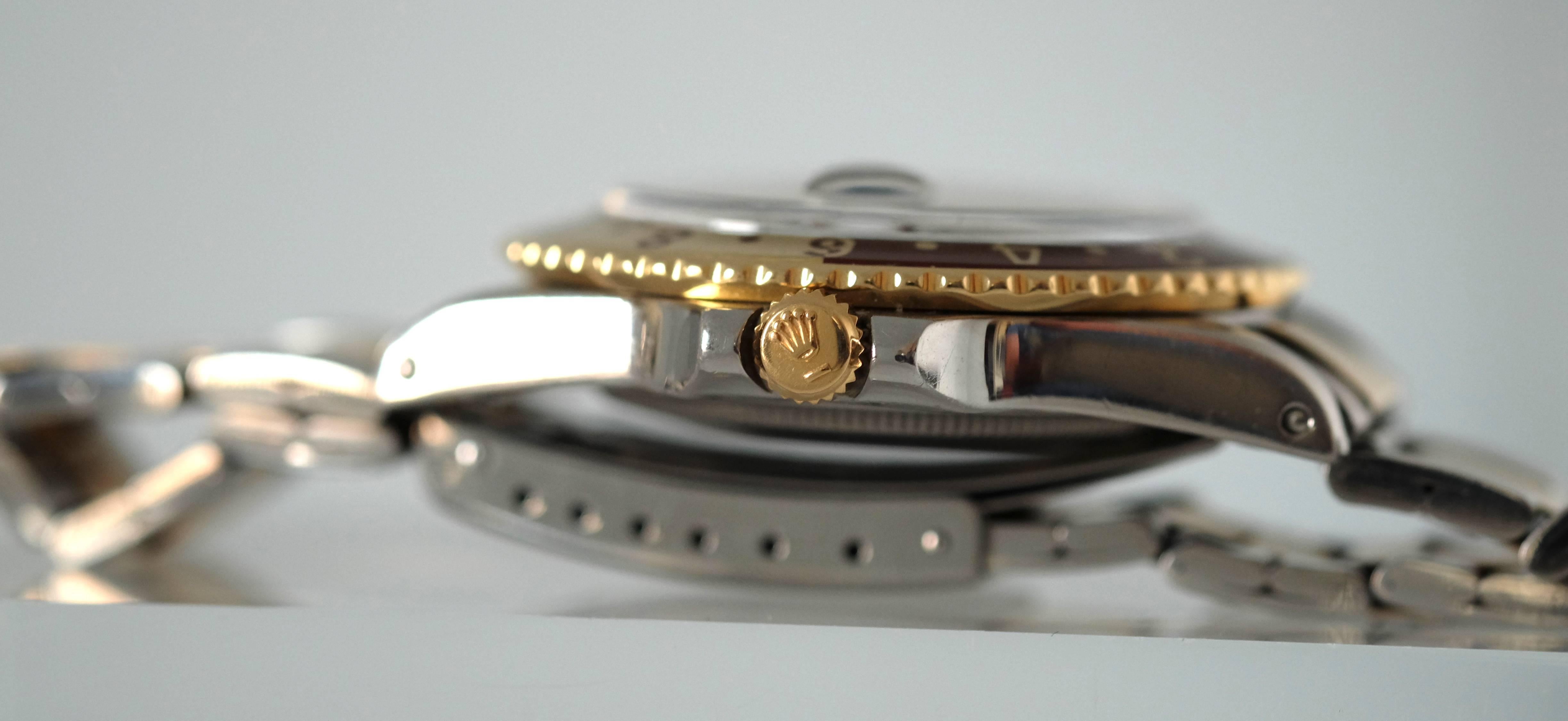 Rolex Yellow Gold Stainless Steel GMT Root Beer Dial Wristwatch In Excellent Condition For Sale In New York, NY
