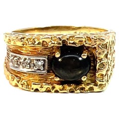 Vintage 14K Yellow Gold Oval Cat's Eye Chrysoberyl and Diamond Ring
