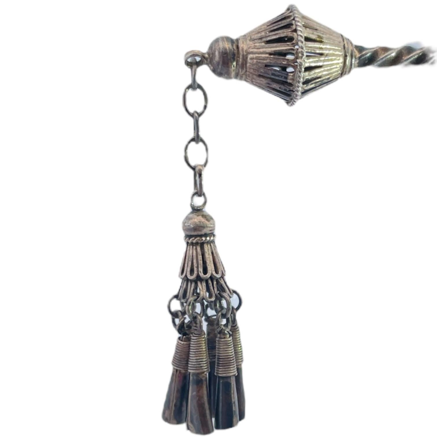 Antica spilla a bastoncino per capelli in argento del 1800 In condizioni buone in vendita a New York, NY