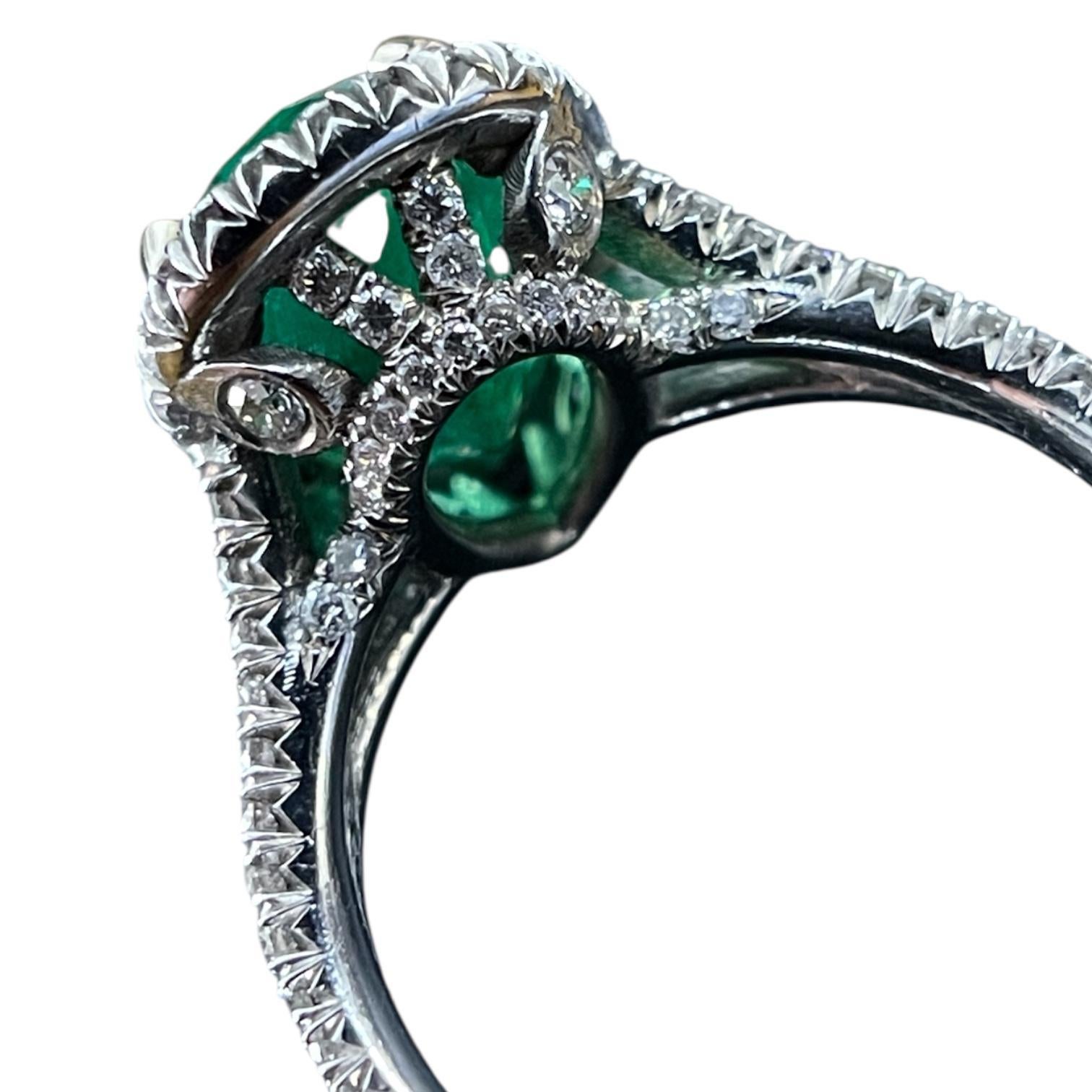 GIA-zertifizierter sambischer Birnensmaragd und natürlicher Diamant 14k Weißgoldring im Angebot 6