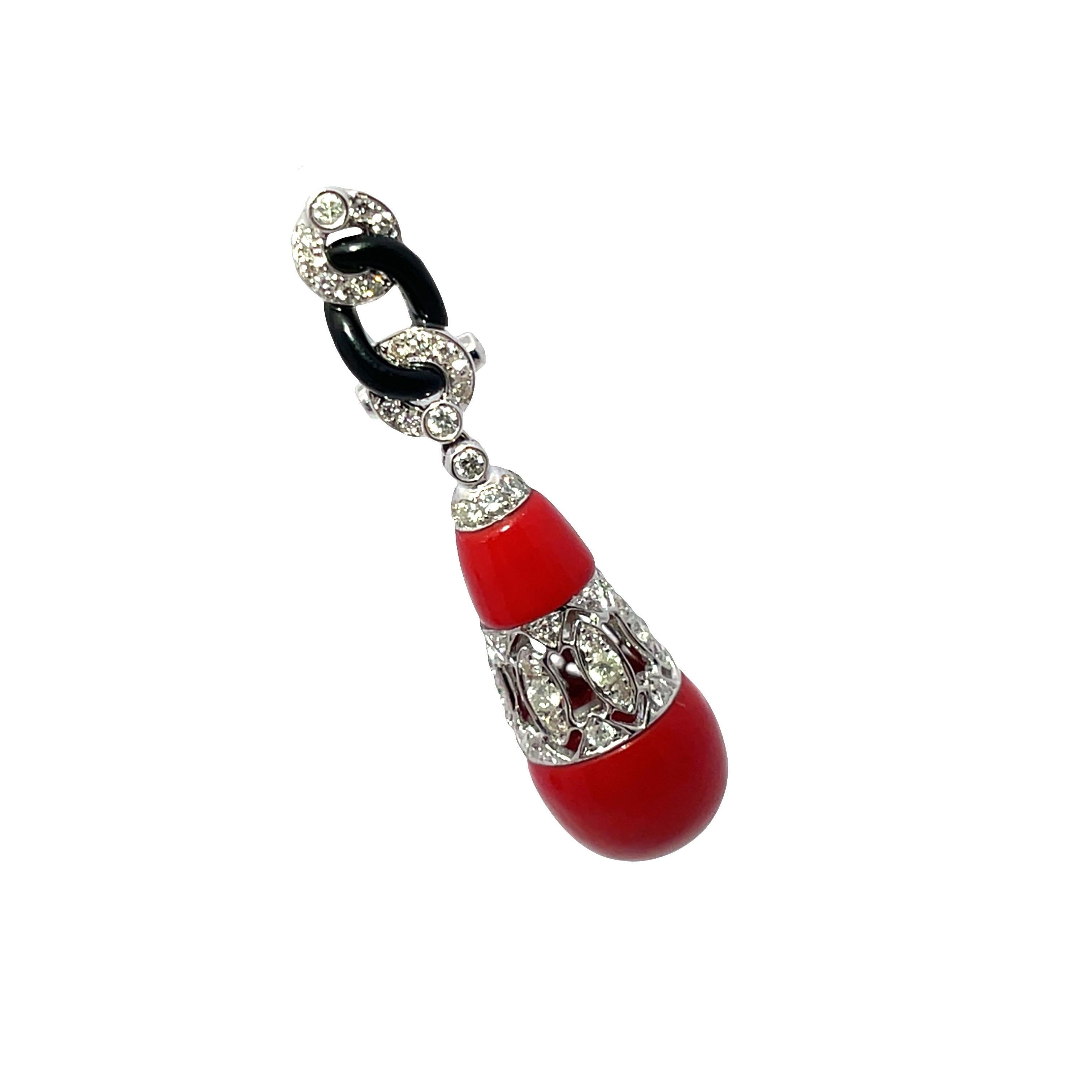 Taglio misto Orecchini Art Deco in oro bianco 18k con corallo, onice e diamanti in vendita