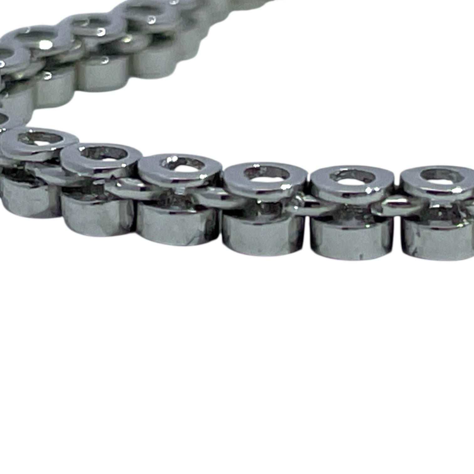 Collar de tenis de diamantes engarzados en bisel de platino Moderno en venta