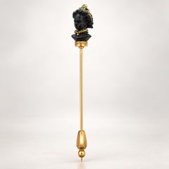 Antique Edwardian Hand-Carved Blackamoor Lady Stick Gold Pin with Emerald Crown