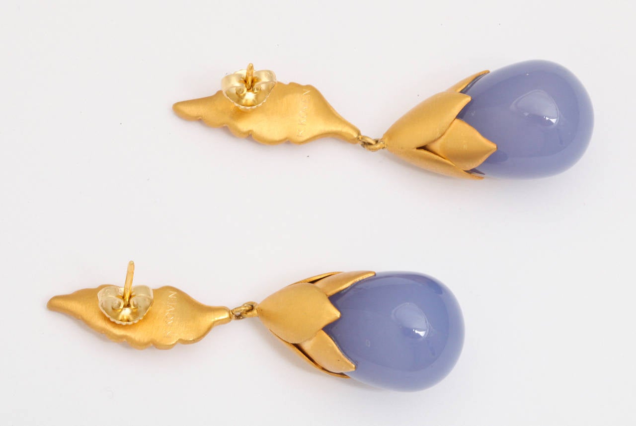 Contemporary Rebecca Koven Chalcedony Gold Feather Drop Earrings For Sale