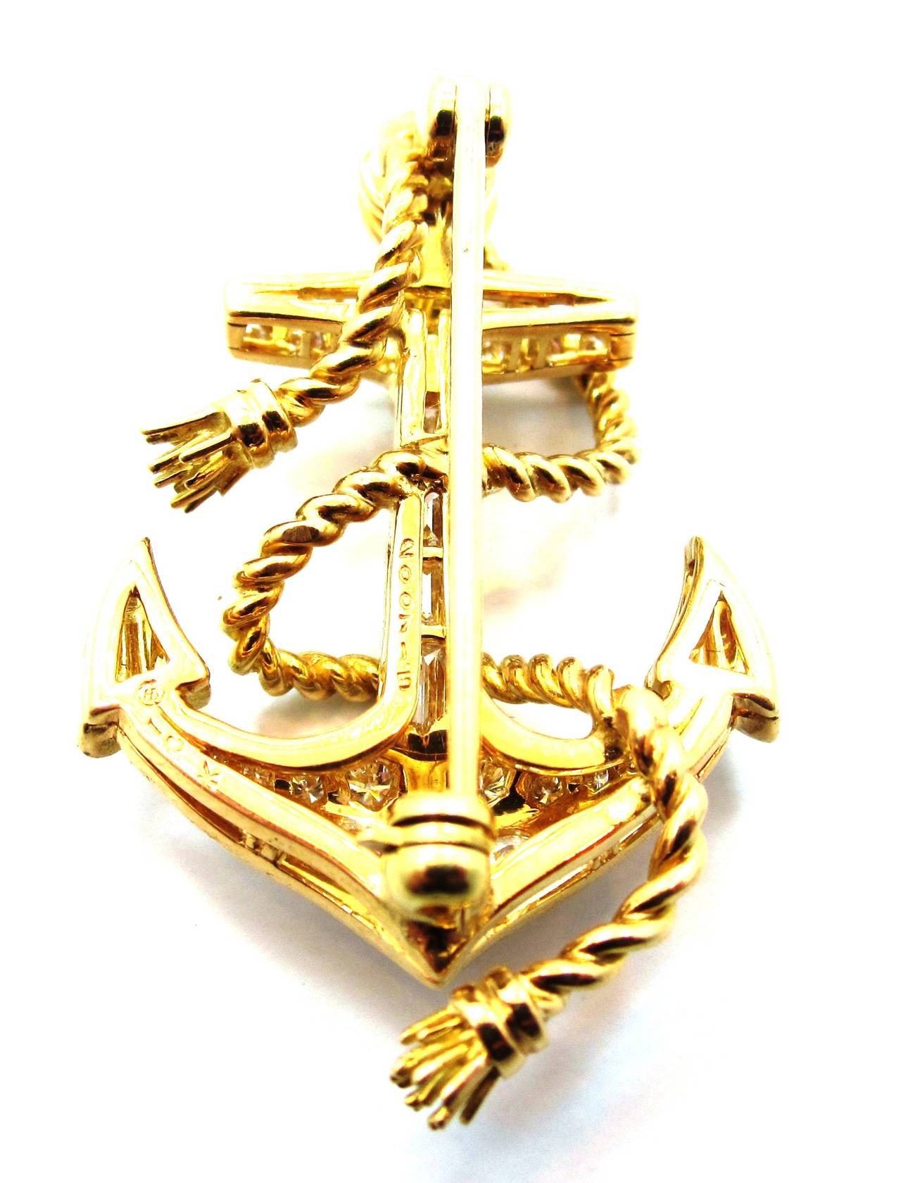 Oscar Heyman Diamond Gold Anchor Motif Pin In Excellent Condition In Los Angeles, CA