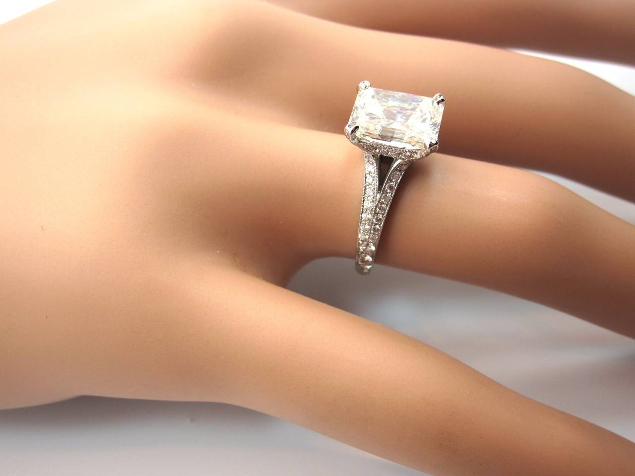 1 5 carat radiant cut engagement rings