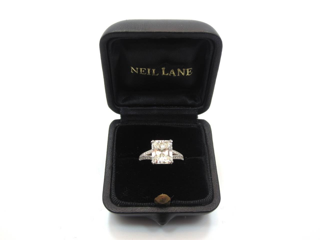 Neil Lane Custom Made 3.01 Carat Radiant Cut Diamond Platinum Engagement Ring In Excellent Condition In Los Angeles, CA