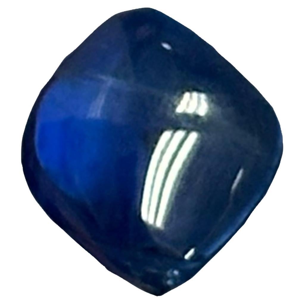 7,16 Karat Saphir im Cabochon-Schliff