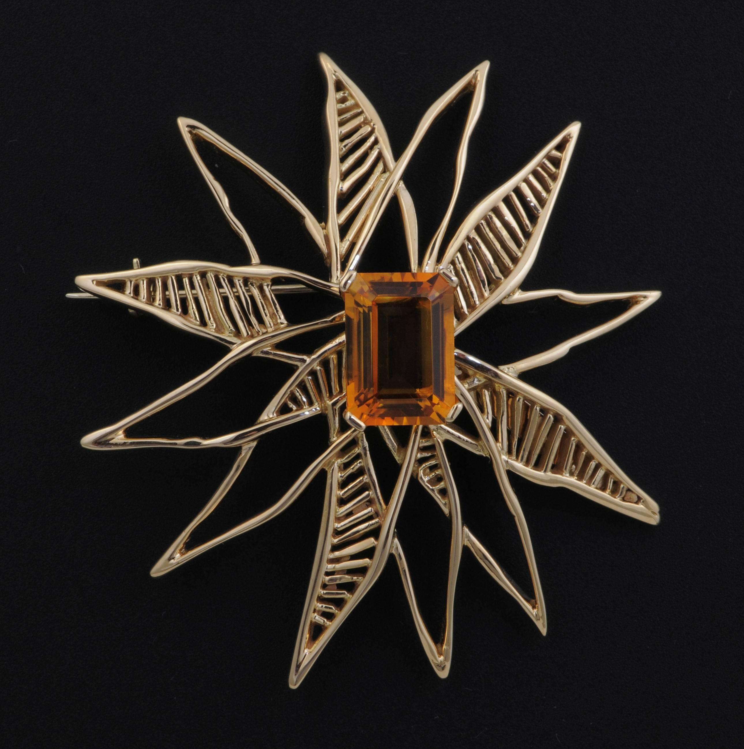 Express Shipping insured during the Lockdown

Fine 18K Gold (Marked) & Citrine (7 cts) Brooch by Georges Braque (1882-1963), inventor of cubism.
The piece is called 