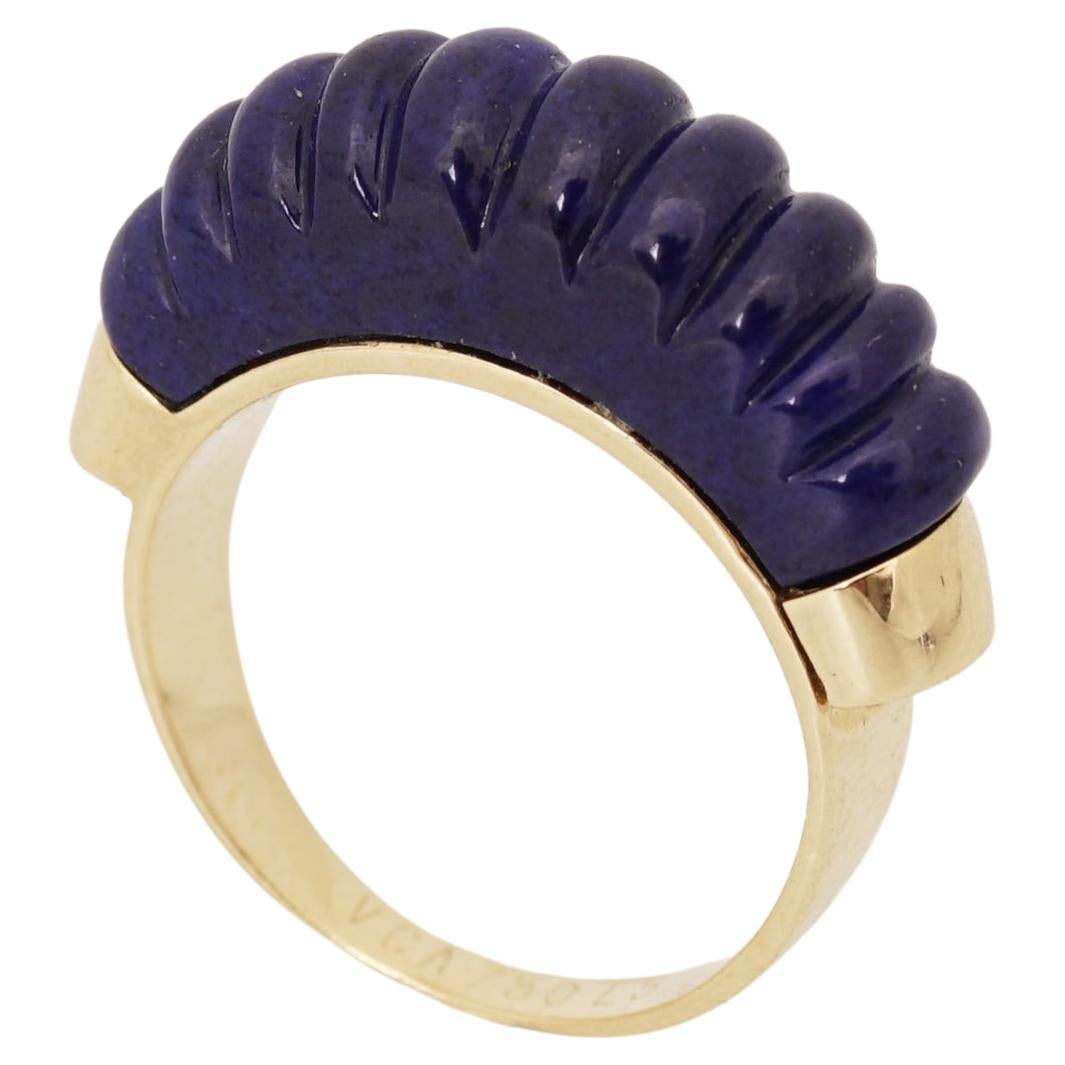 Van Cleef & Arpels, Paris, 18K Gold and Lapis-Lazuli Godrons Ring, circa 1970