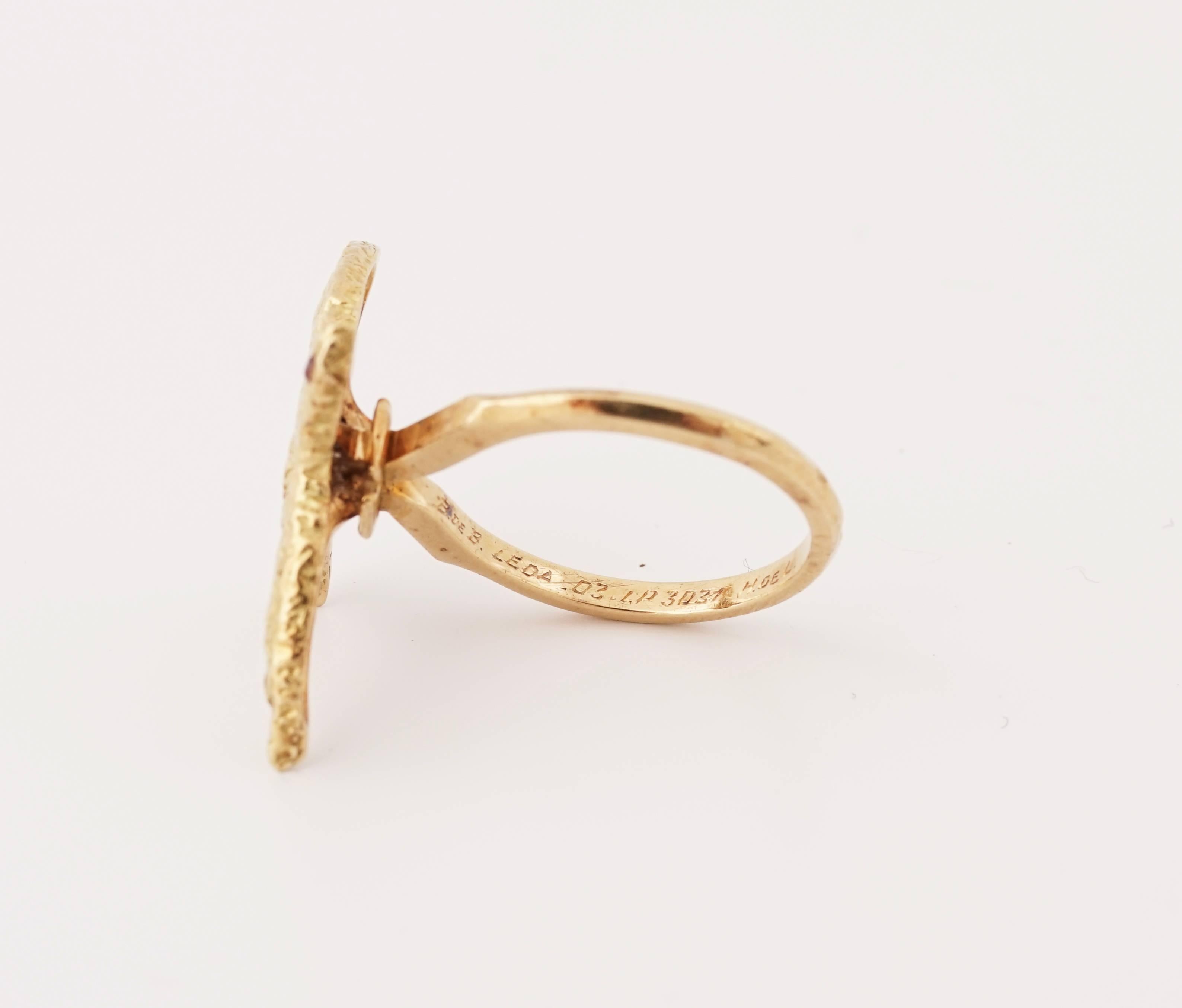 1962 Georges Braque Gold- und Rubin-Ring „Leda“ (Cabochon) im Angebot