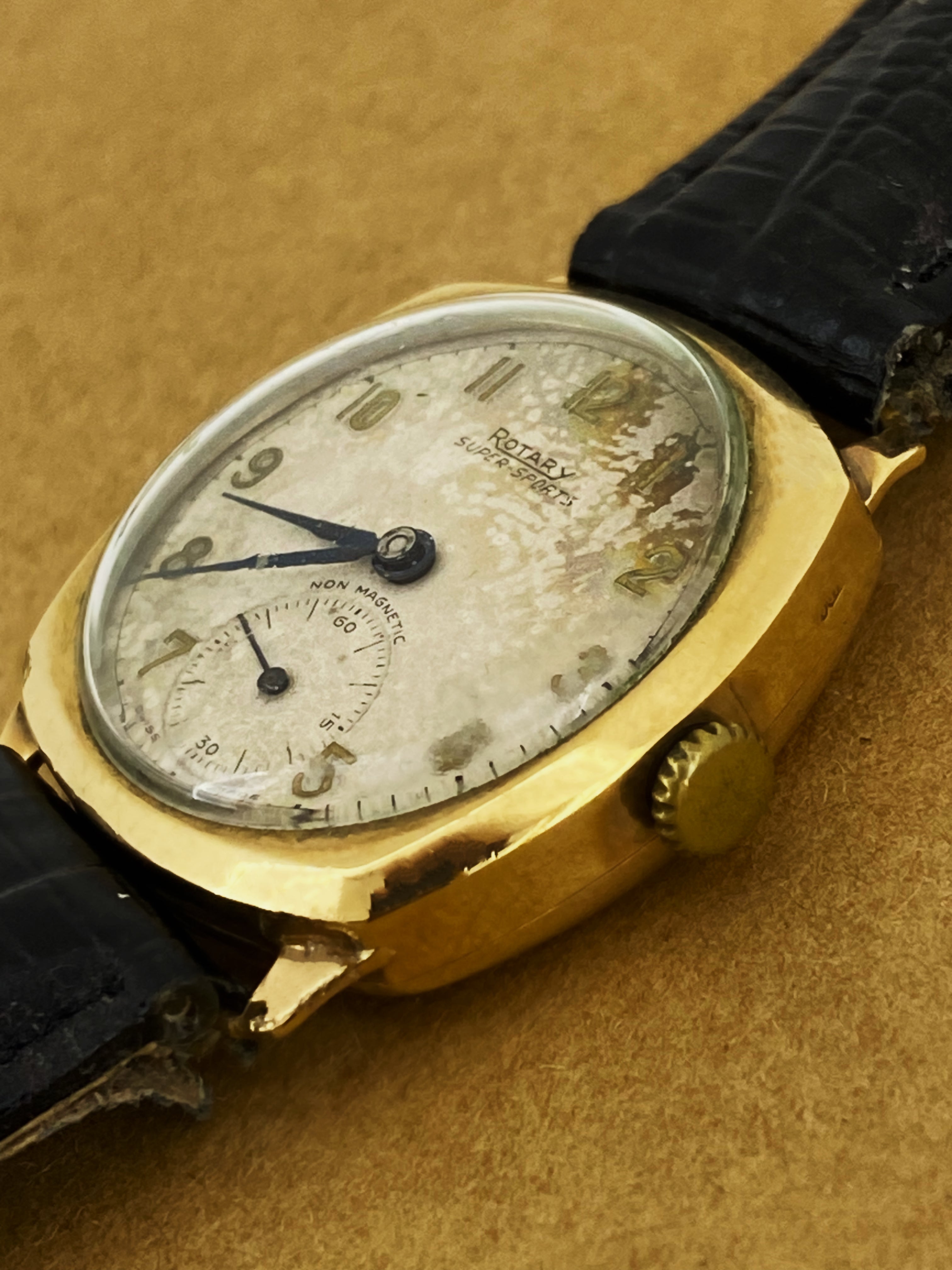 Gold Art-Deco Gents' Watch by ROTARY, Super-Sports

9K Gold Cushion Case
Non magnetic
Manual Swiss Movement
circa 1930's
Leather strap 
Comes with box and valuation