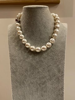 12 - 14mm South Sea Semi-Baroque High Lustre Pearl Necklace, 18K Gold Clasp.