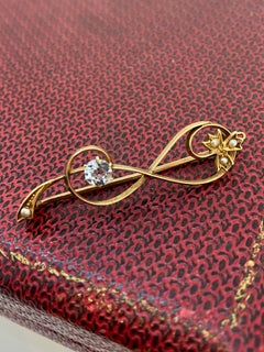Spilla con motivo floreale in oro rosa 15 carati, acquamarina Art Nouveau (0,60 carati), perle di semina e perle di mare